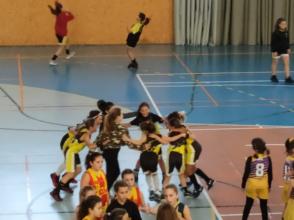 CRÒNIQUES 8 I 9 DE FEBRER